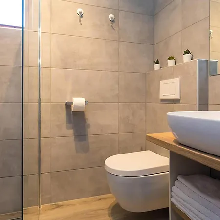 Gorgeous In With Wifi Casa vacanze Porec